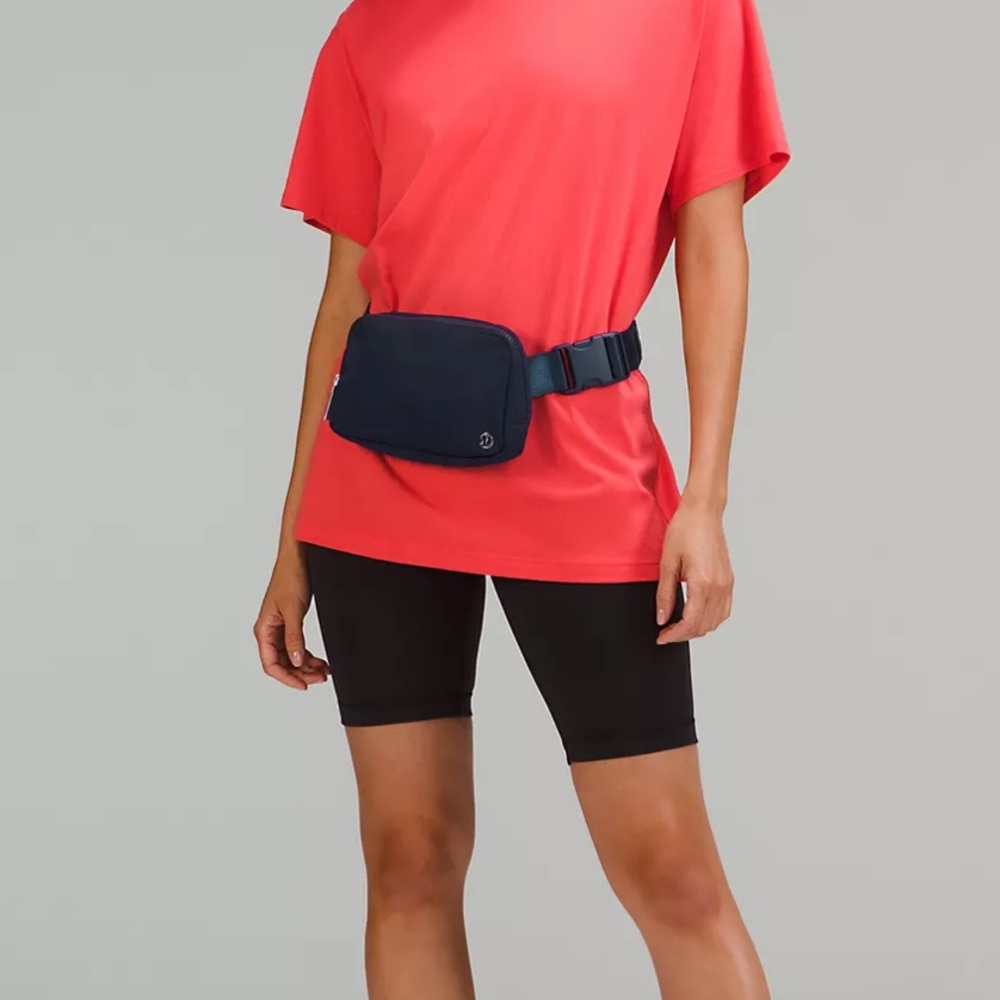 Lululemon - belt bag “black” - Picture 4 of 4
